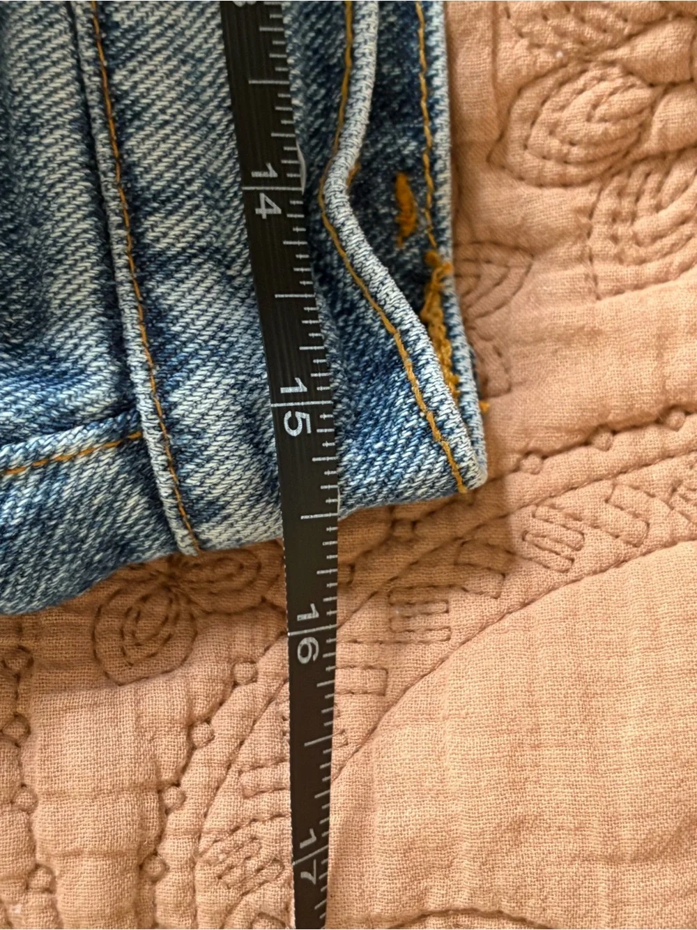 Levis 🔥 insanely